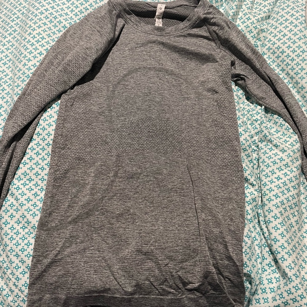 NEW lululemon swiftly tech